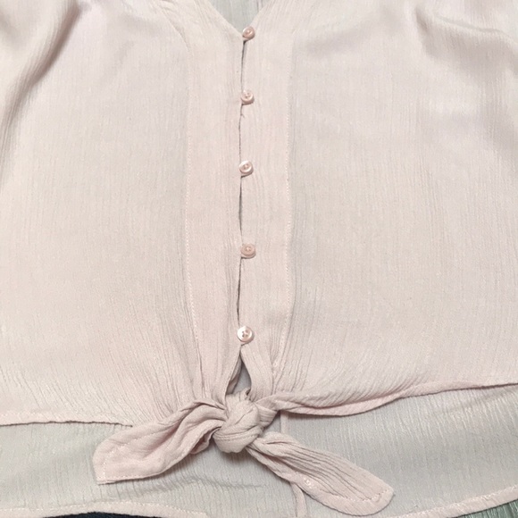 Express Front Tie Blouse - Picture 4 of 7